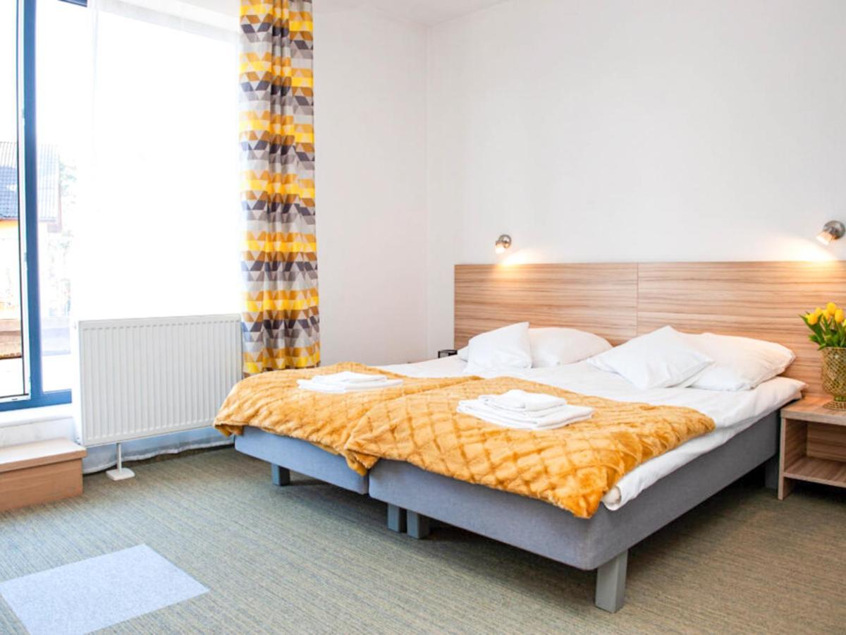 Gosciniec Ptasi Zaulek Bed and Breakfast Niechorze Exteriör bild